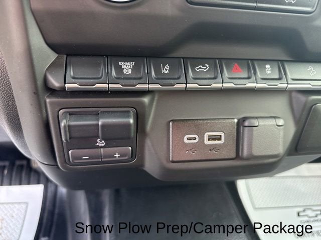 2025 Chevrolet Silverado 3500 HD WT