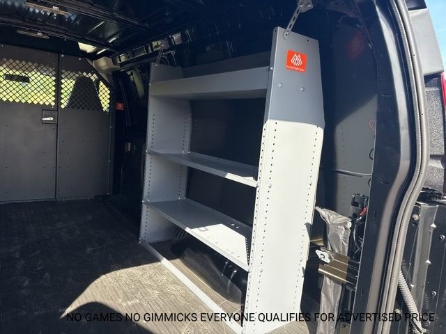 2025 Chevrolet Express Cargo 2500 WT