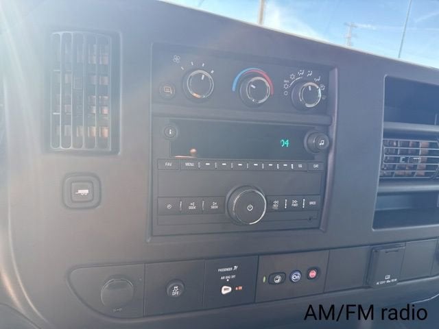 2025 Chevrolet Express Cargo 2500 WT