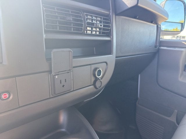 2025 Chevrolet Express Cargo Work Van - Photo 27