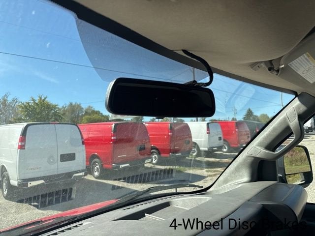 2025 Chevrolet Express Cargo 2500 WT