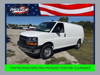 2025 Chevrolet Express Cargo WT