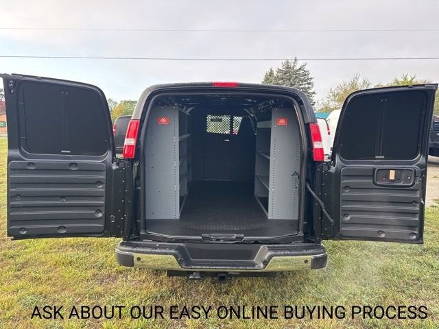 2025 Chevrolet Express Cargo 2500 WT