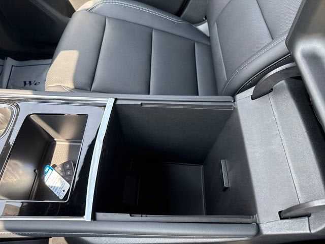 2026 Chevrolet Traverse LT - Photo 32