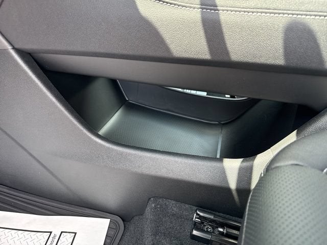 2026 Chevrolet Traverse LT - Photo 24
