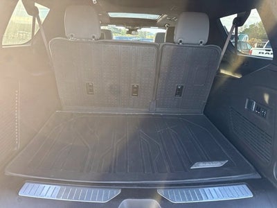 2023 Chevrolet Suburban Z71