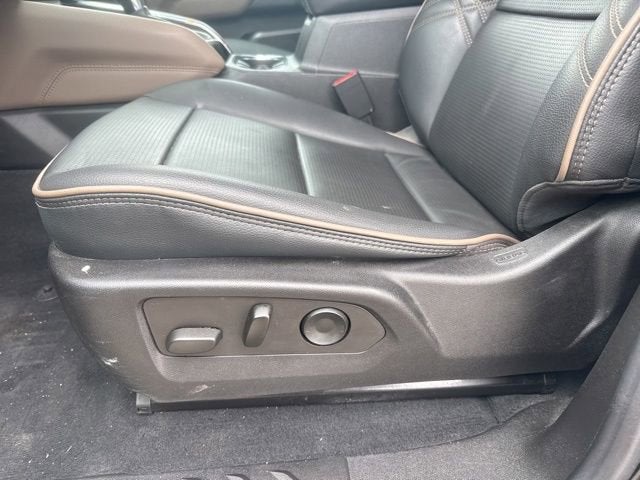 2023 GMC Canyon Denali