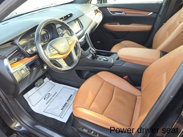 2021 Cadillac XT5 Premium Luxury