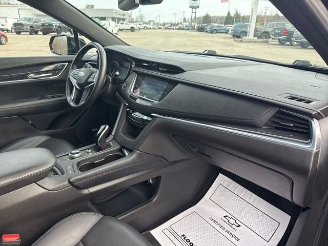 2022 Cadillac XT5 Premium Luxury