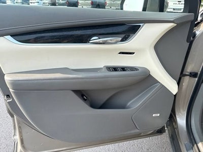 2022 Cadillac XT6 Premium Luxury
