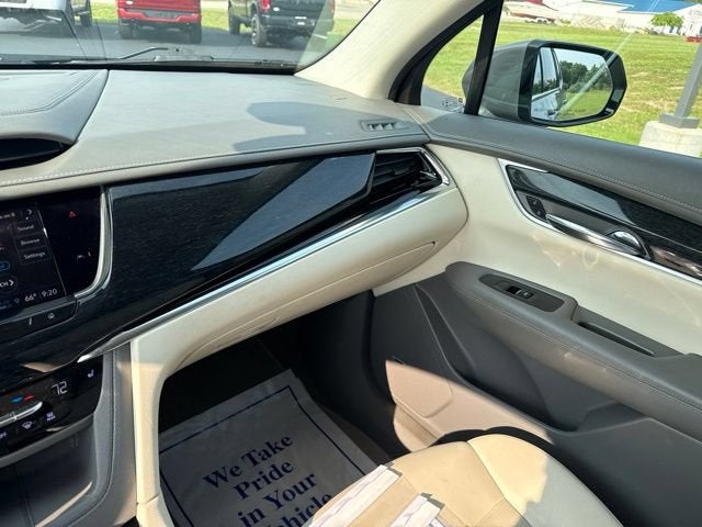 2022 Cadillac XT6 Premium Luxury