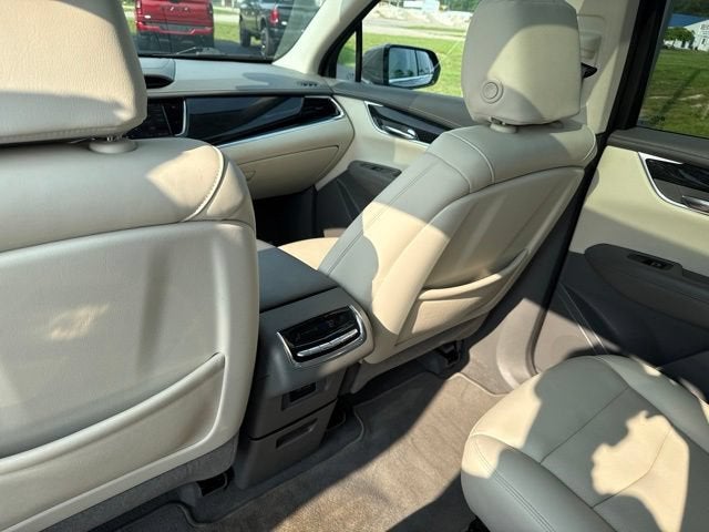 2022 Cadillac XT6 Premium Luxury