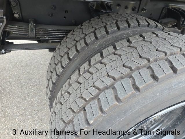 2025 Chevrolet Silverado 5500 HD Work Truck