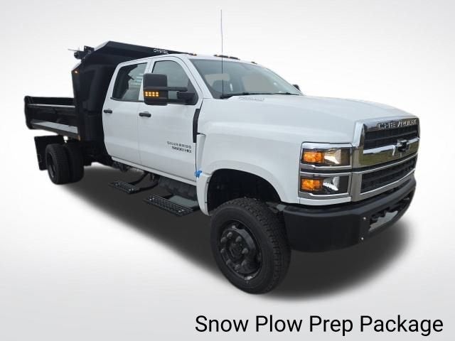 2025 Chevrolet Silverado 5500 HD Work Truck
