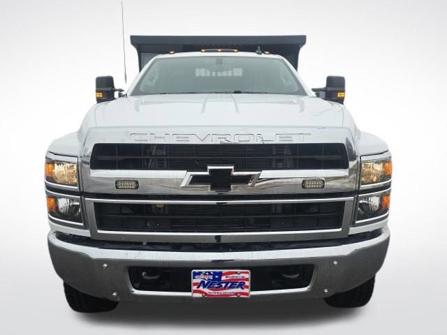 2023 Chevrolet Silverado 6500 HD Work Truck