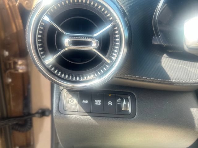 2027 Chevrolet Equinox LT - Photo 13