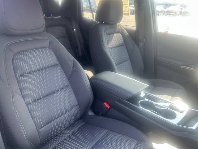 2027 Chevrolet Equinox LT - Photo 30