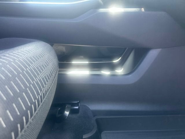 2027 Chevrolet Equinox LT - Photo 31