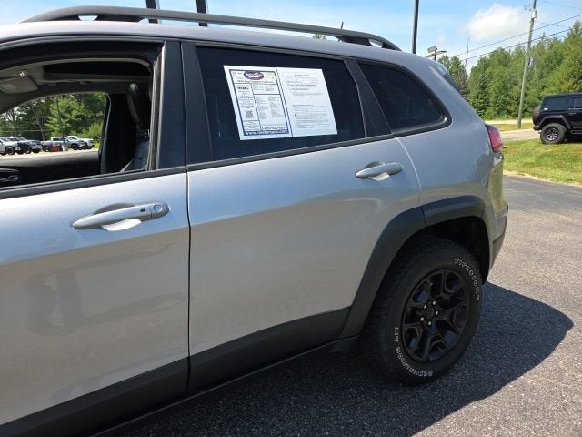 2019 Jeep Cherokee Trailhawk