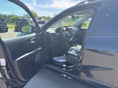 2020 Jeep Cherokee Trailhawk