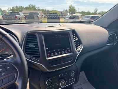 2020 Jeep Cherokee Trailhawk