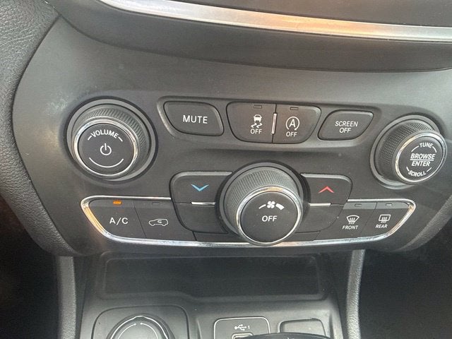 2020 Jeep Cherokee Latitude