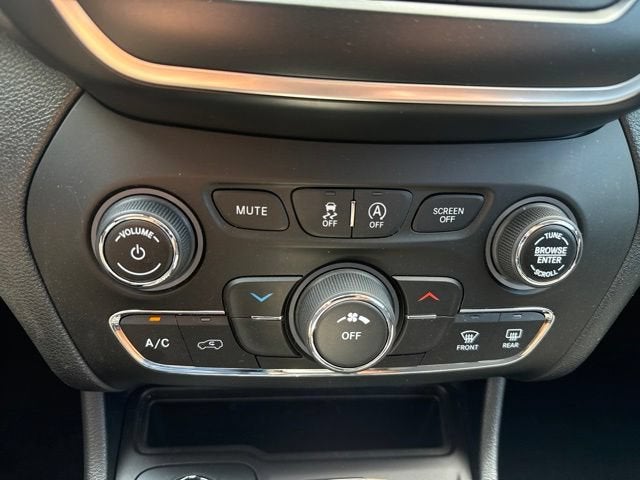 2022 Jeep Cherokee X