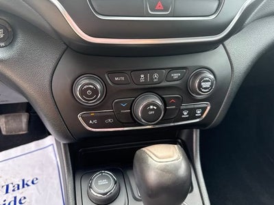 2022 Jeep Cherokee X
