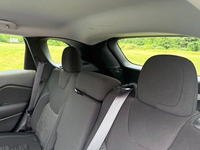2022 Jeep Cherokee X