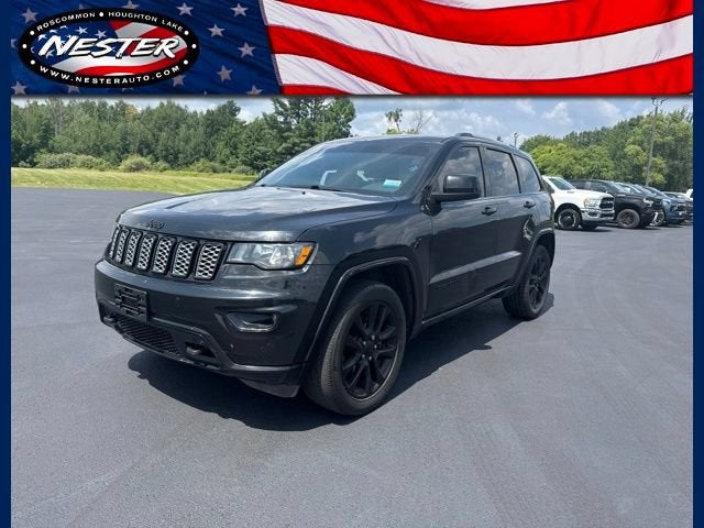 2020 Jeep Grand Cherokee Laredo
