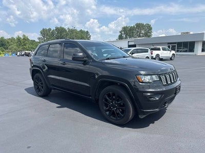 2020 Jeep Grand Cherokee Laredo