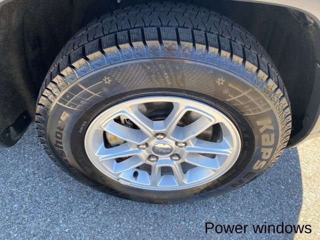 2019 Jeep Grand Cherokee Laredo