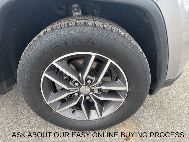 2018 Jeep Grand Cherokee Laredo E 4x4