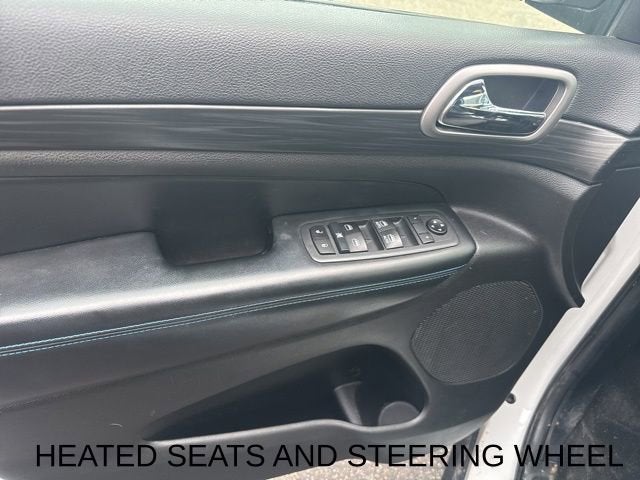 2020 Jeep Grand Cherokee Laredo