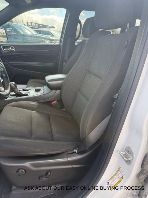 2020 Jeep Grand Cherokee Laredo