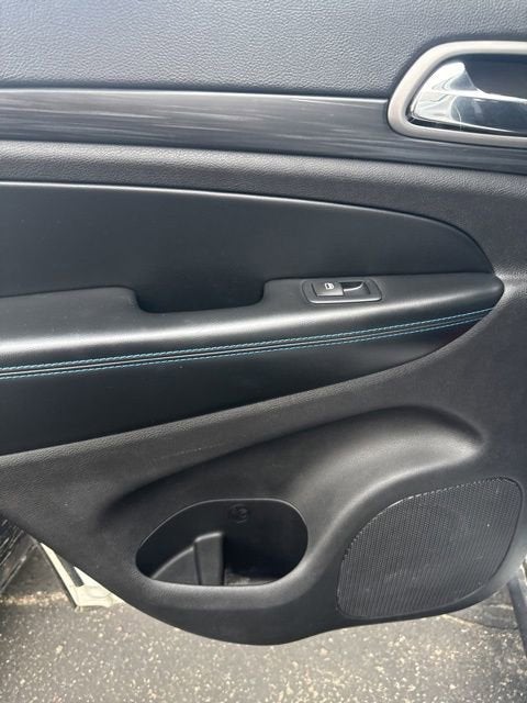 2020 Jeep Grand Cherokee Laredo