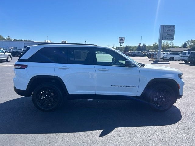2024 Jeep Grand Cherokee Altitude 4x4