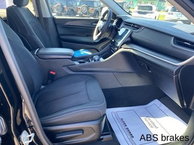 2023 Jeep Grand Cherokee Laredo
