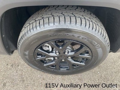 2025 Jeep Grand Cherokee L Altitude X 4x4