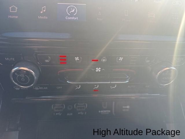 2023 Jeep Grand Cherokee L Summit Reserve 4x4