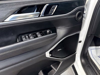 2023 Jeep Wagoneer Series III