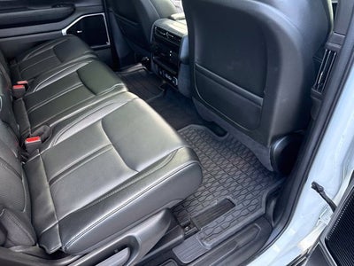 2023 Jeep Wagoneer Series III