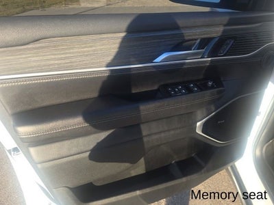 2023 Jeep Wagoneer Series III