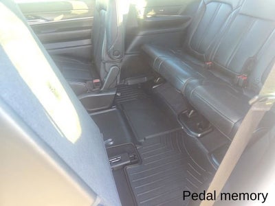 2023 Jeep Wagoneer Series III