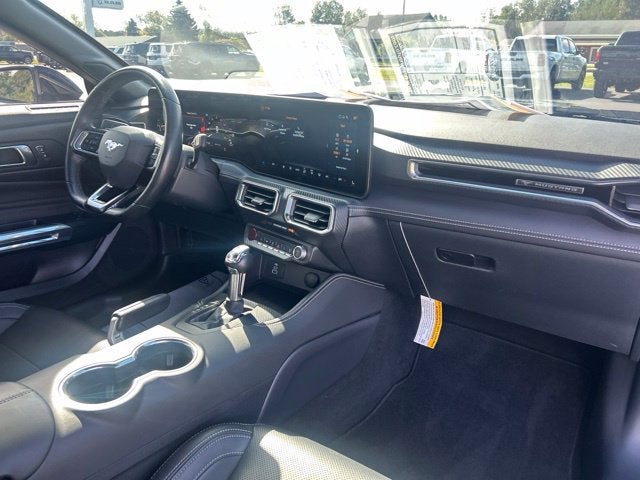 2025 Ford Mustang GT Premium Fastback