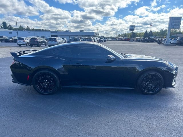 2025 Ford Mustang GT Premium Fastback