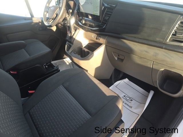 2023 Ford Transit Passenger Wagon XL