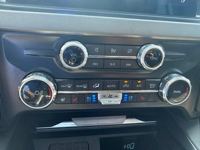 2023 Ford F-250 Platinum