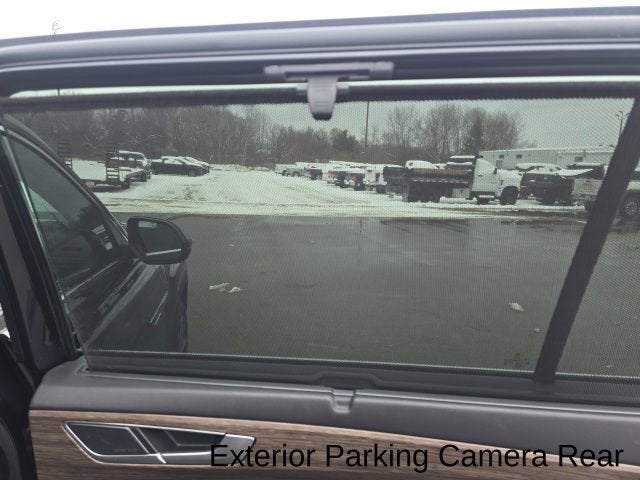 2025 Volkswagen Atlas 2.0T SEL Premium R-Line