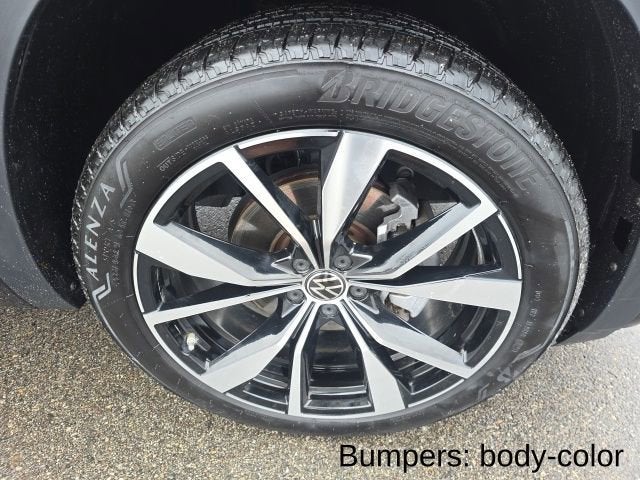 2025 Volkswagen Atlas 2.0T SEL Premium R-Line